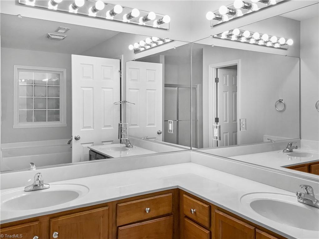 5883 Sunny Ridge Trail Clemmons, NC 27012 - Photo 14 of 20 Gallery Image 14