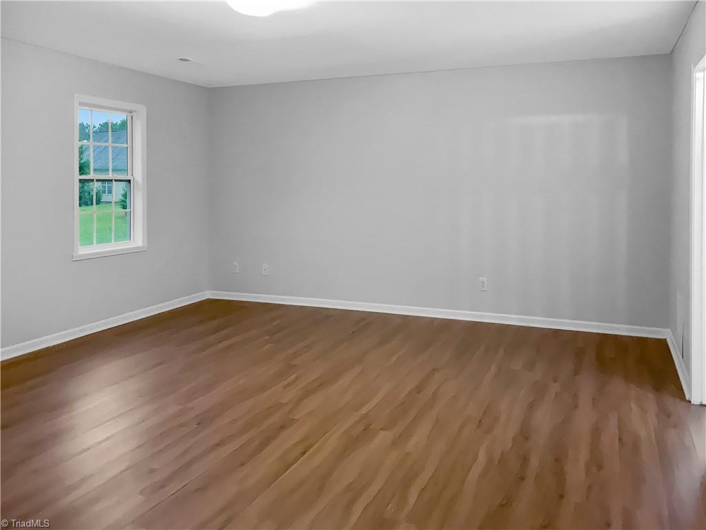 5883 Sunny Ridge Trail Clemmons, NC 27012 - Photo 5 of 20 Gallery Image 5