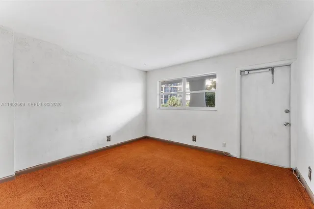 $275,000 | 1850 South Ocean Boulevard, Unit 409, Lauderdale-by-the-Sea, FL 33062