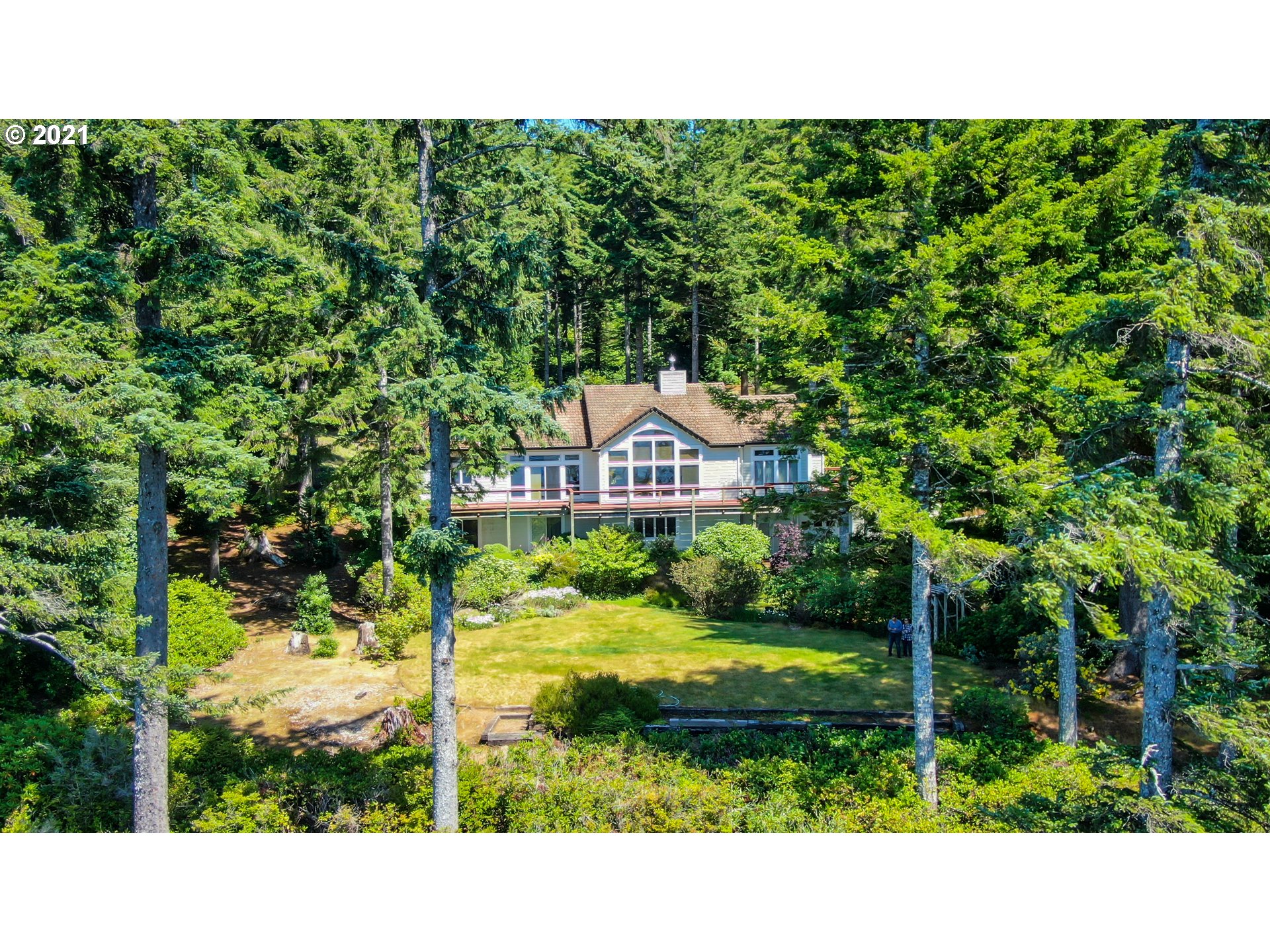 83750 Rio Road Florence, OR 97439 - Photo 2 of 32 Gallery Image 2