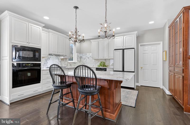 649 Dorset Street Lititz, PA 17543 - Photo 12 of 27 Kitchen