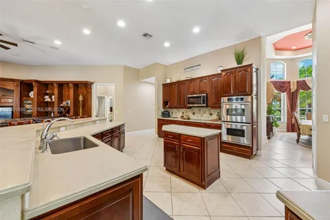 $2,300,000 | 13457 Majestic Way, Cooper City, FL 33330