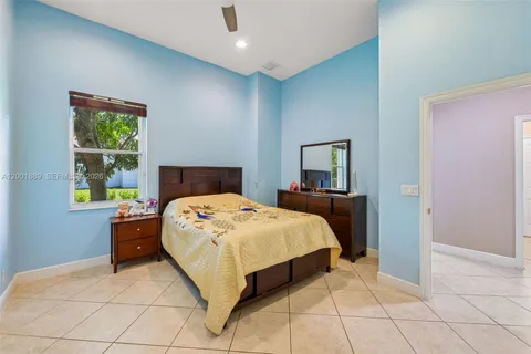 $2,300,000 | 13457 Majestic Way, Cooper City, FL 33330