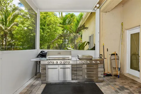 $2,300,000 | 13457 Majestic Way, Cooper City, FL 33330