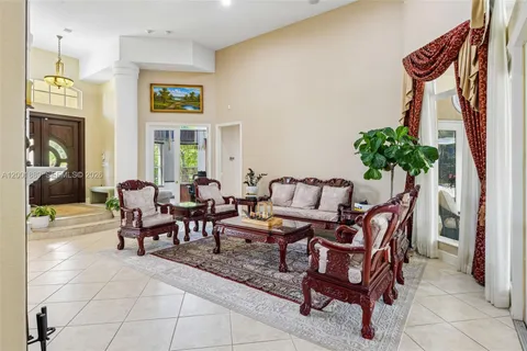 $2,300,000 | 13457 Majestic Way, Cooper City, FL 33330