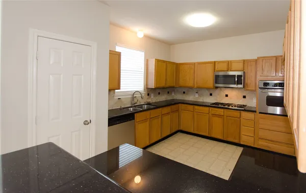 $2,600 | 16323 Yabbie Drive, Sugar Land, TX 77498