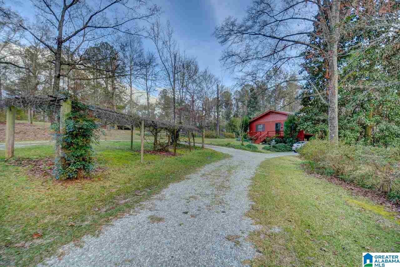 1351 Hinkle Road Clanton, AL 35045 - Photo 13 of 36