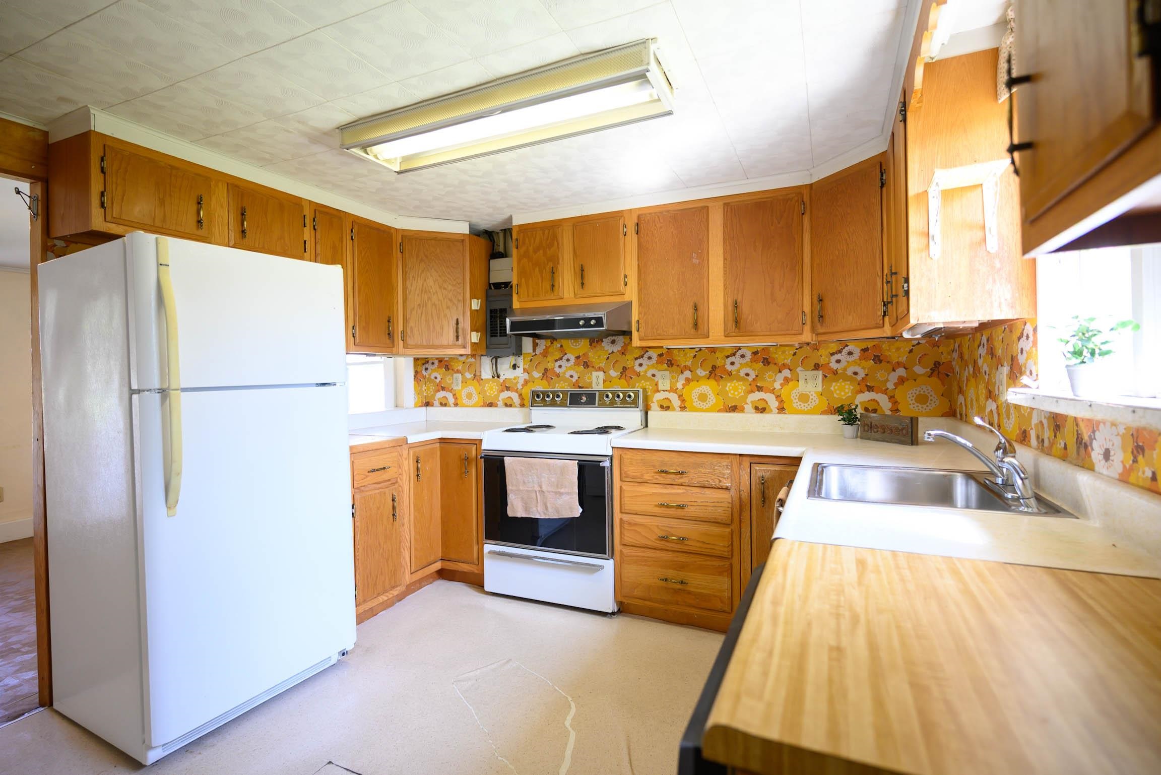 7301 Clark Beulah, MI 49617 - Photo 21 of 32