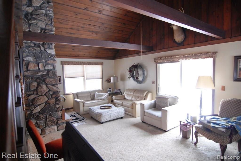 4191 Deer Road Lincoln, MI 48742 - Photo 9 of 28 2015-01-17 02.23