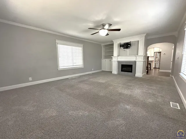 $389,900 | 1520 Southwest Oakley Avenue, Topeka, KS 66604