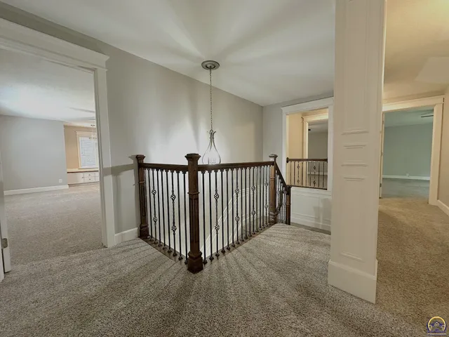 $389,900 | 1520 Southwest Oakley Avenue, Topeka, KS 66604