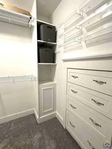 $389,900 | 1520 Southwest Oakley Avenue, Topeka, KS 66604