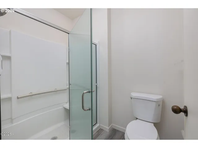 $695,000 | 4175 Highway 101, Unit E5, Depoe Bay, OR 97341