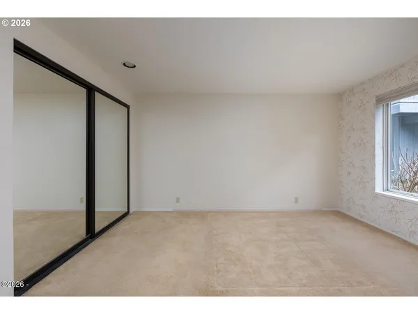 $625,000 | 4175 Highway 101, Unit E5, Depoe Bay, OR 97341