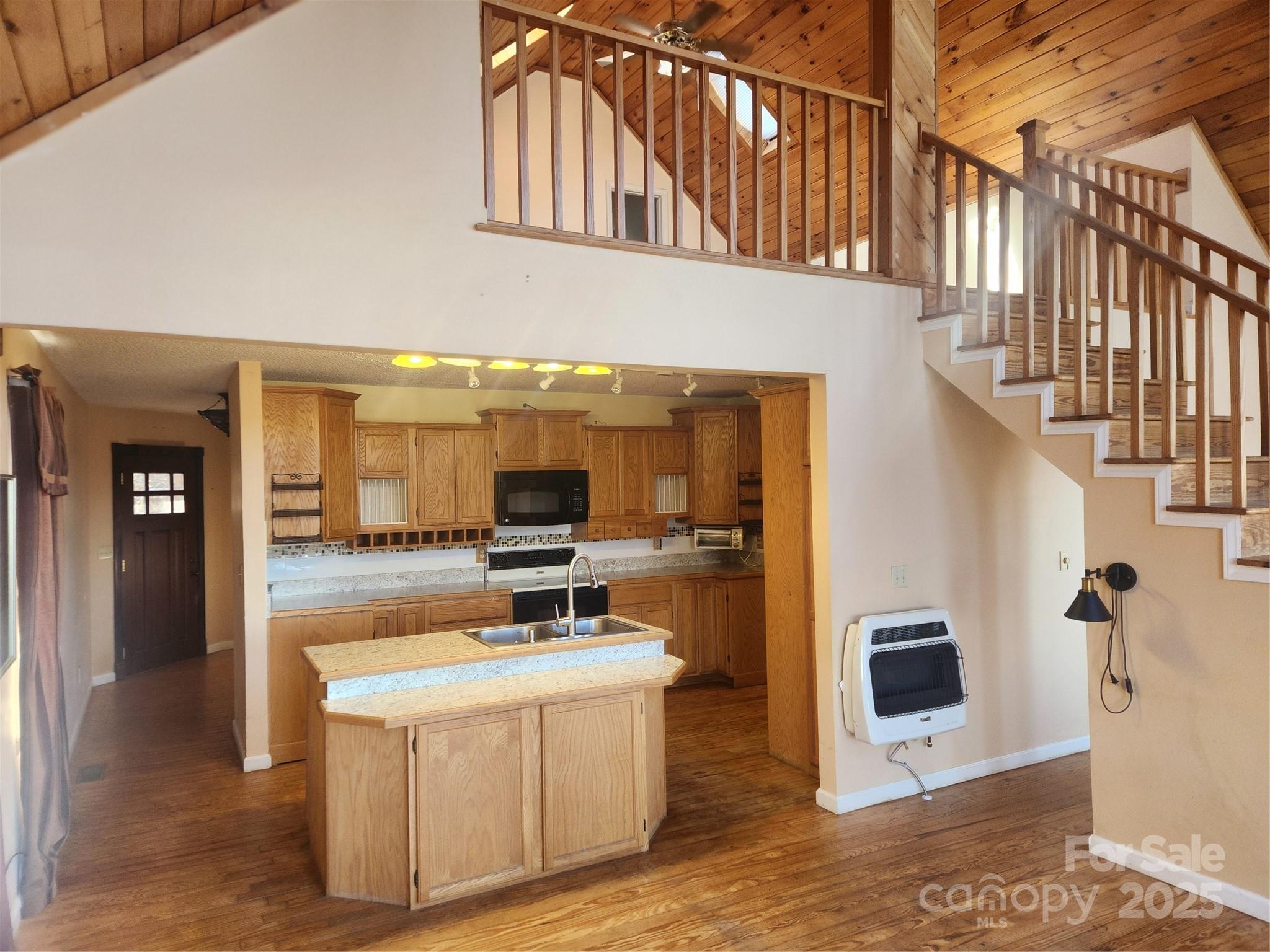 201 Ridge View Circle Lake Lure, NC 28746 - Photo 3 of 43 Gallery Image 3
