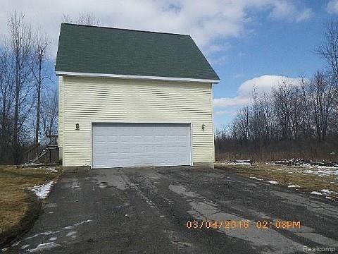 11440 Tuttle Hill Road Milan, MI 48160 - Photo 19 of 23 IMGP3601_m.JPG