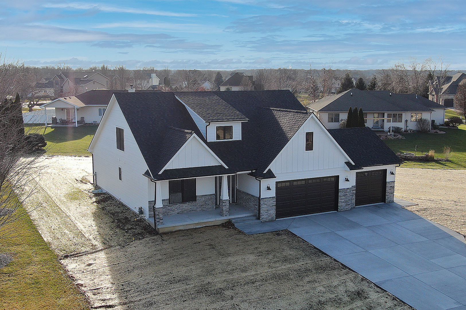 2970 River Bend Drive Kankakee, IL 60901 - Photo 3 of 36