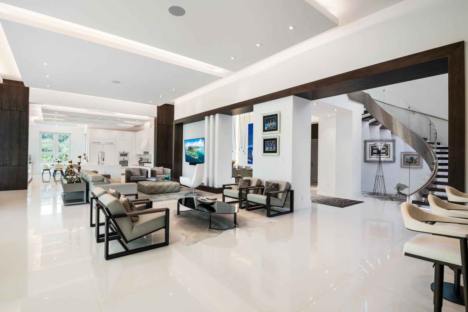 17106 Ave Le Rivage Boca Raton, FL 33496 - Photo 13 of 76 Living Area