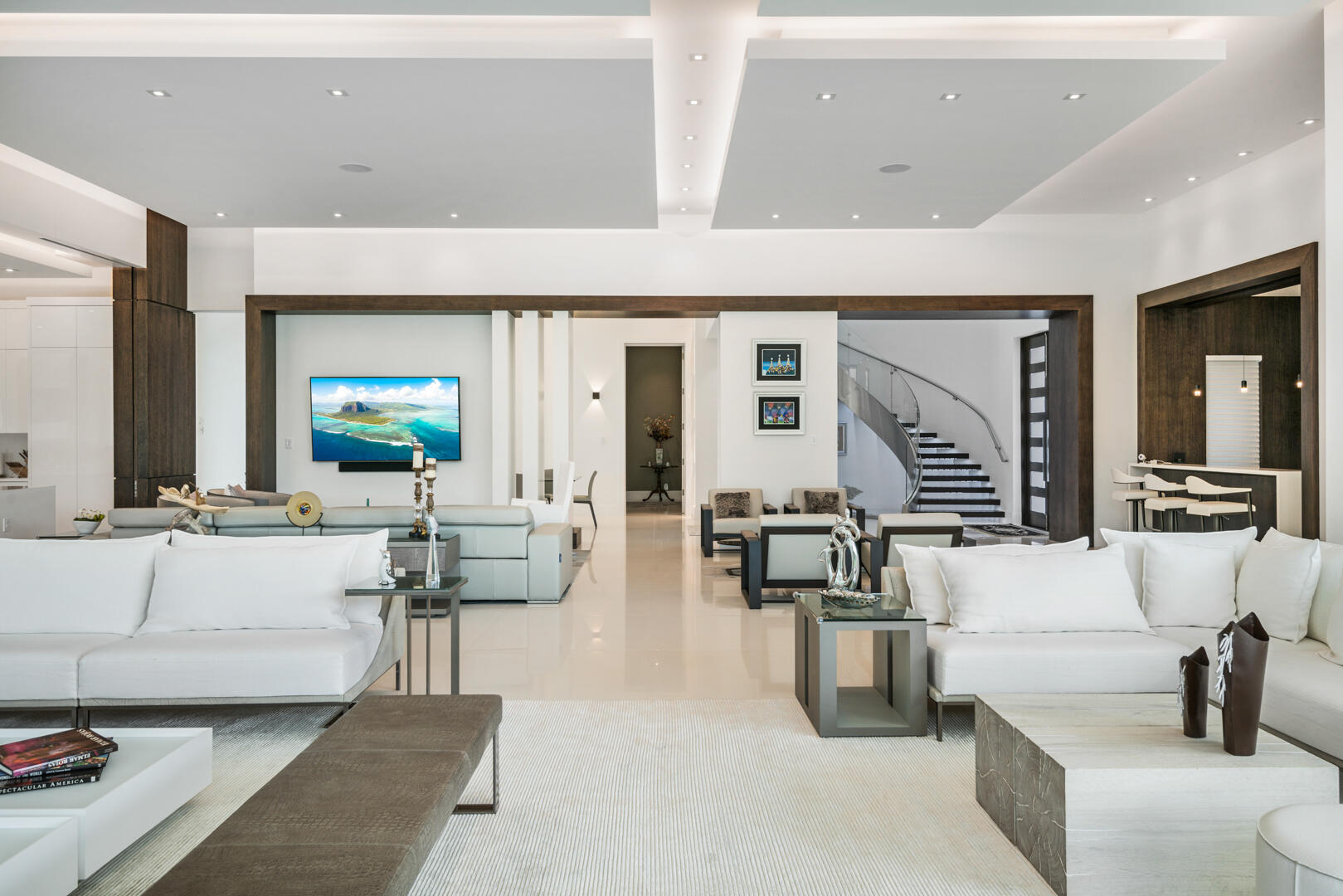 17106 Ave Le Rivage Boca Raton, FL 33496 - Photo 8 of 76 Living Area