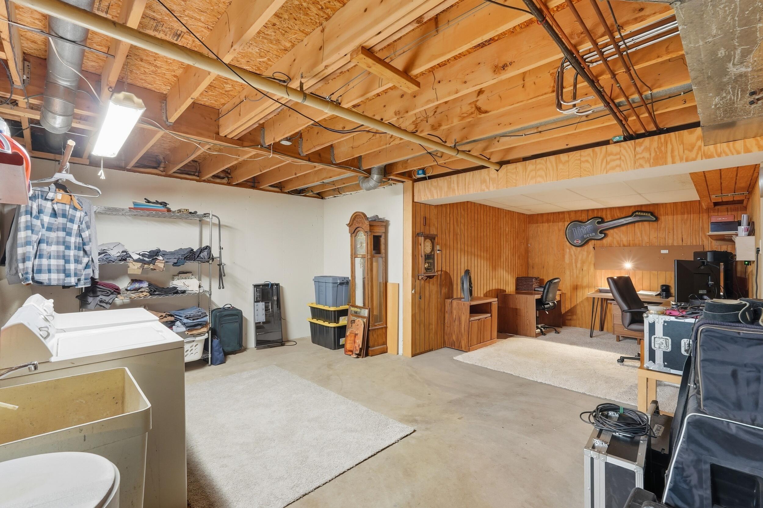 2325 Drop Anchor Drive Crown Point, IN 46307 - Photo 23 of 28 a view of a room with gym equipment