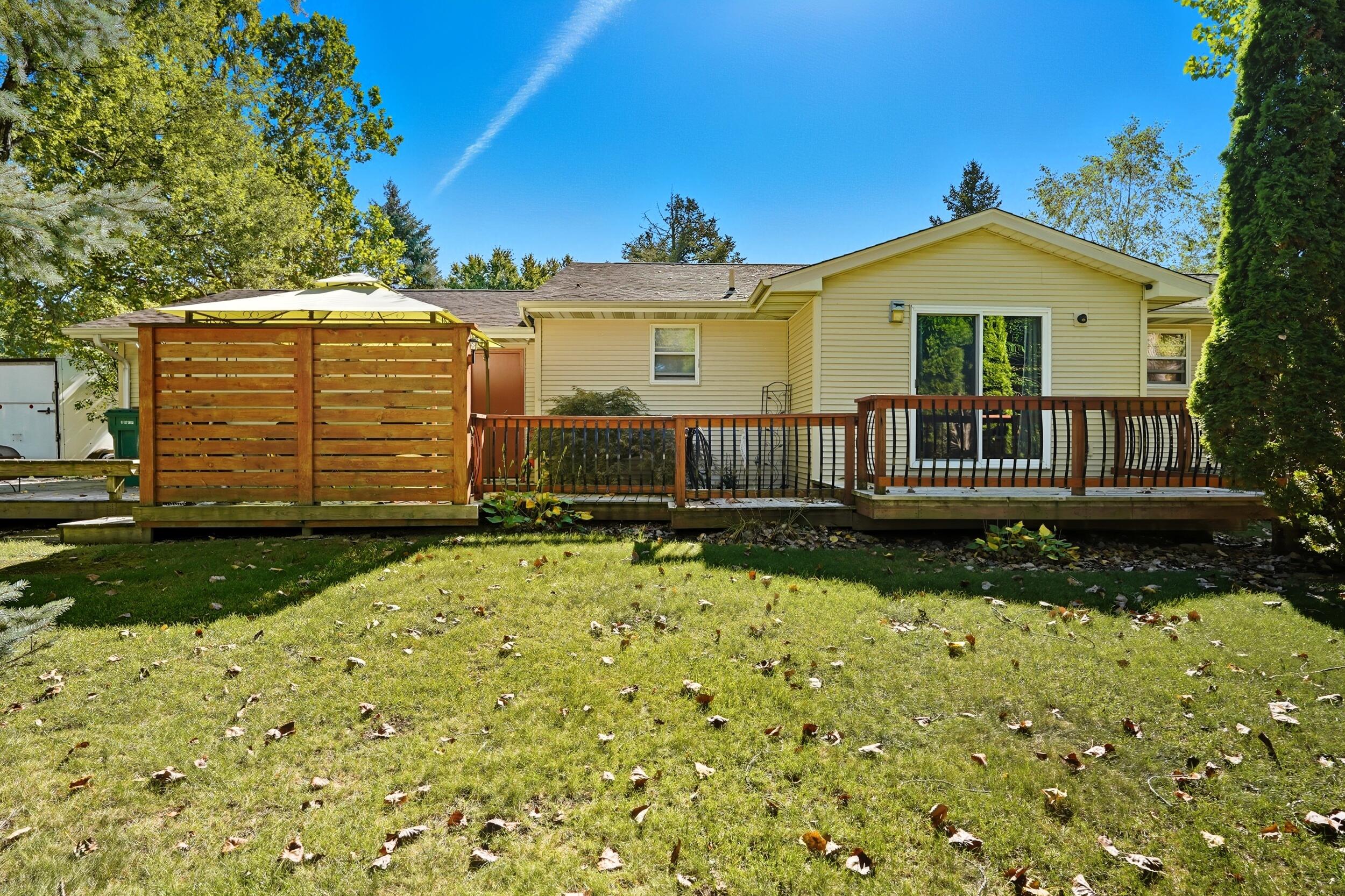 2325 Drop Anchor Drive Crown Point, IN 46307 - Photo 27 of 28 a front view of a house with a yard