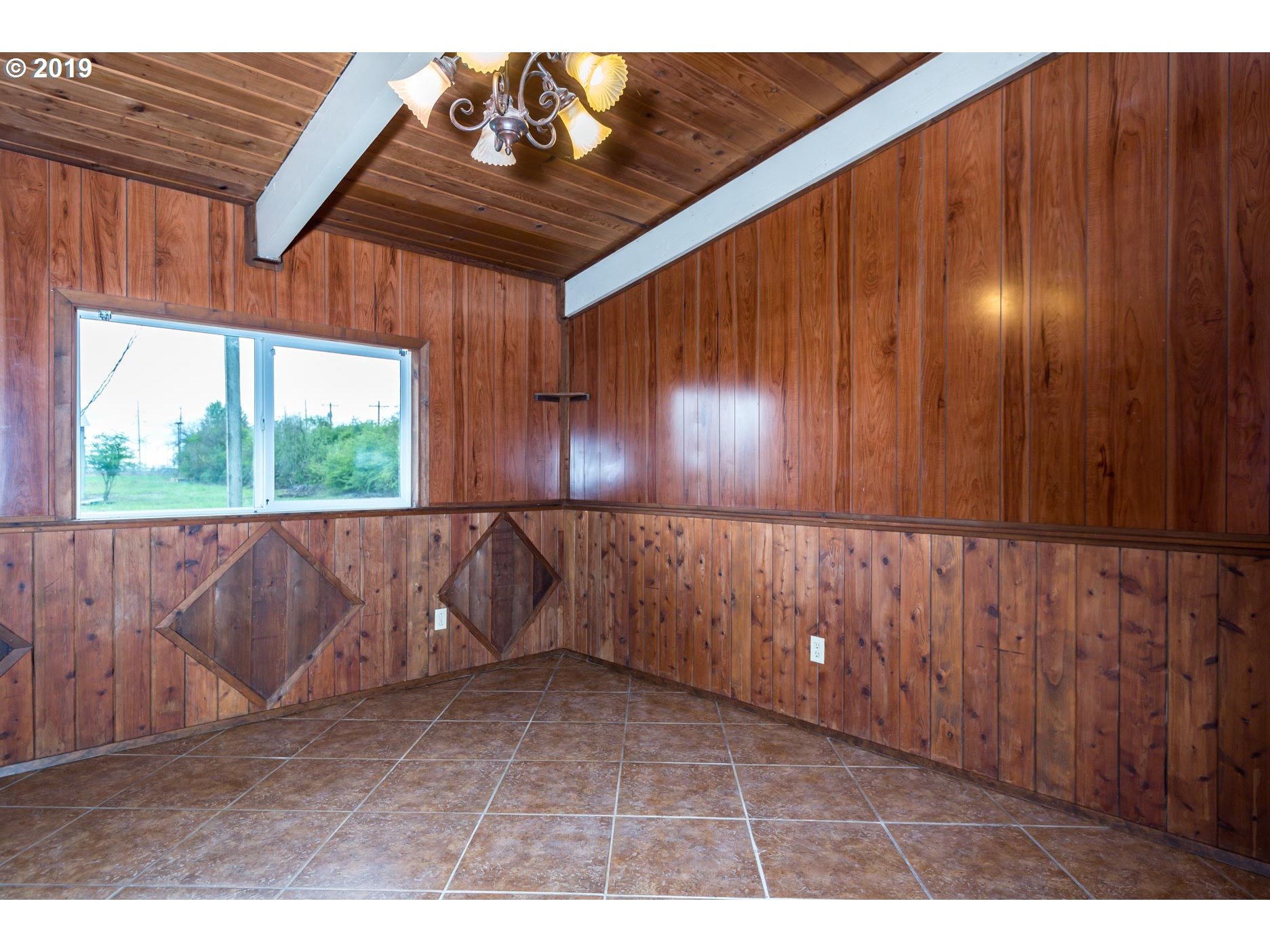12060 Fargo Road Northeast Aurora, OR 97002 - Photo 10 of 29
