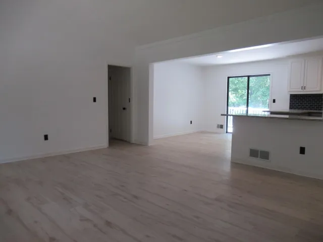 $425,000 | 13 Hallmark Place, Dahlonega, GA 30533