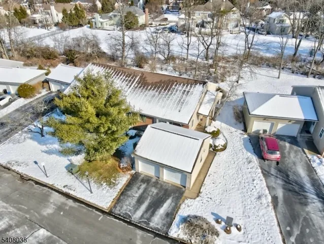 $485,000 | 36 Brandywyne Drive, Florham Park, NJ 07932