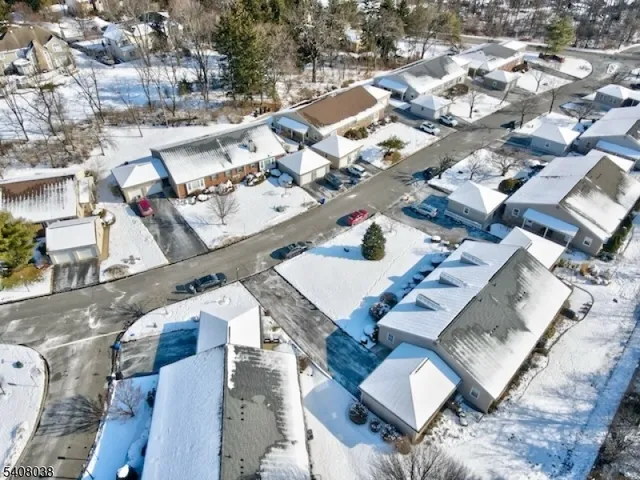 $485,000 | 36 Brandywyne Drive, Florham Park, NJ 07932