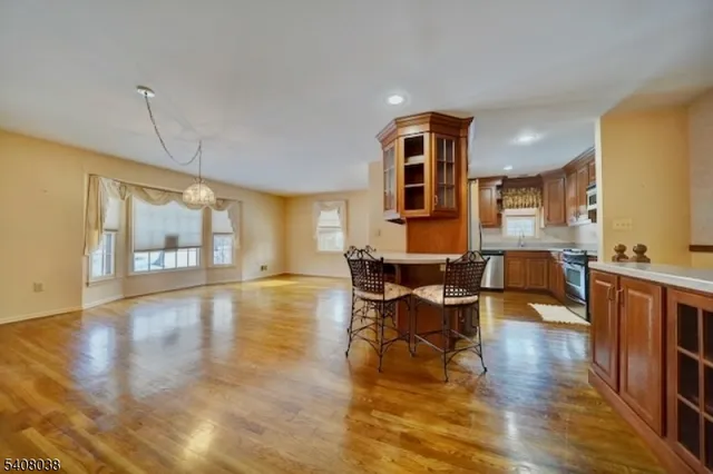 $485,000 | 36 Brandywyne Drive, Florham Park, NJ 07932