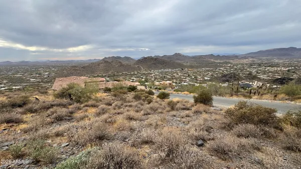 $575,000 | 6213 East Carriage Drive, Unit 2, Cave Creek, AZ 85331