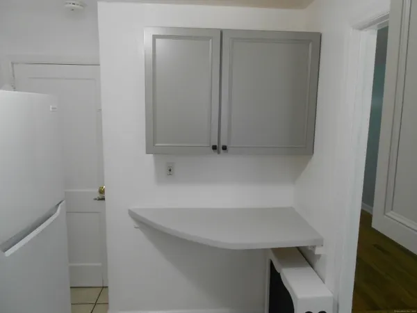 $1,650 | 18 Bridge Street, Unit 1O, Naugatuck, CT 06770