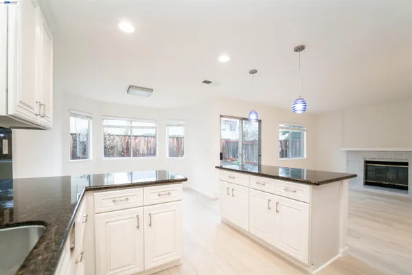 $1,500,000 | 6156 Corte Padre, Pleasanton, CA 94566