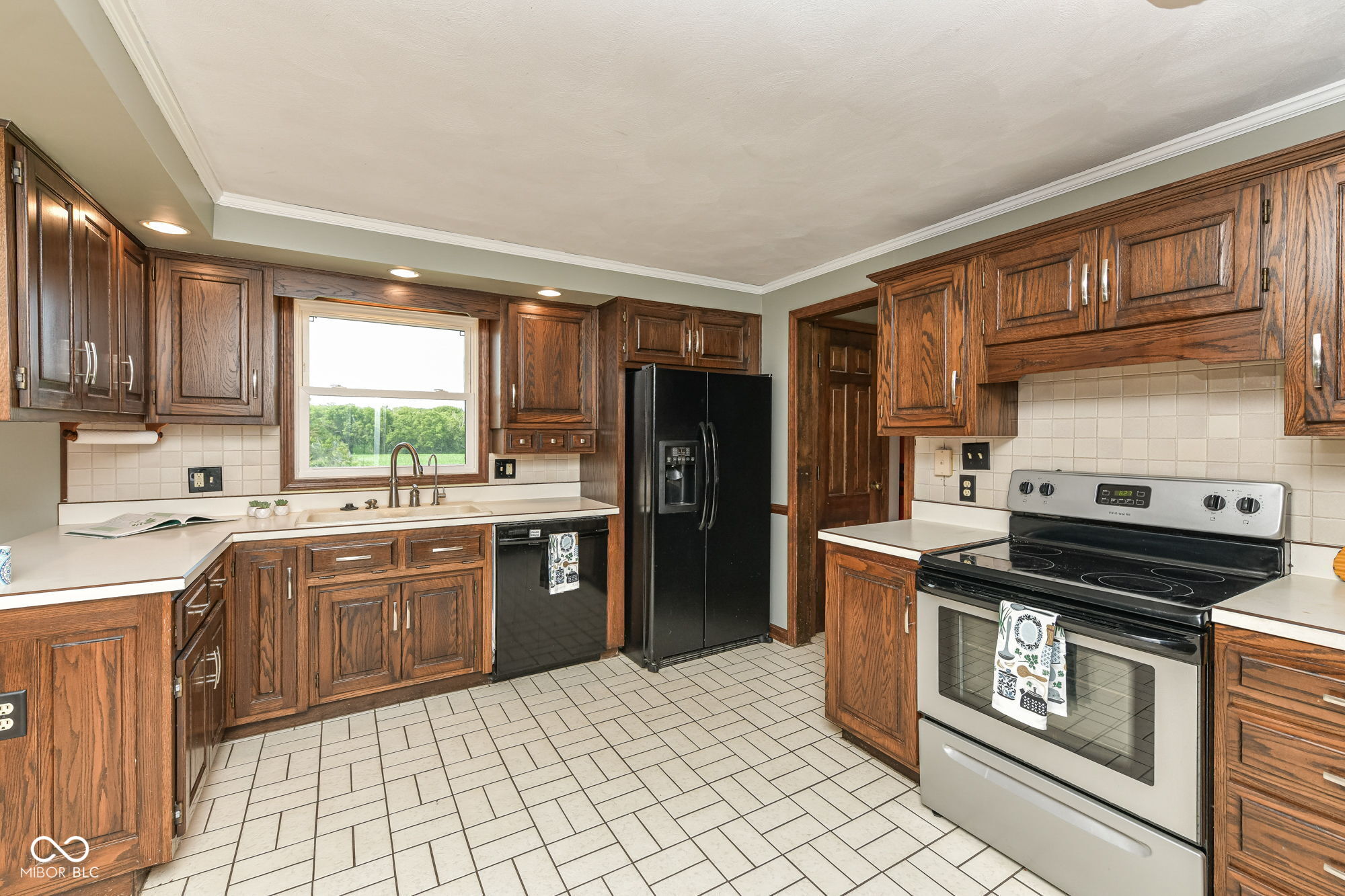 9054 West 8th Street Road Anderson, IN 46011 - Photo 23 of 56