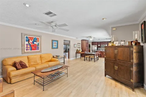 $1,759,000 | 7430 Southwest 142nd Terrace, Palmetto Bay, FL 33158