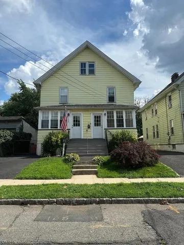 $799,999 | 108 Warren Avenue, Roselle Park, NJ 07204
