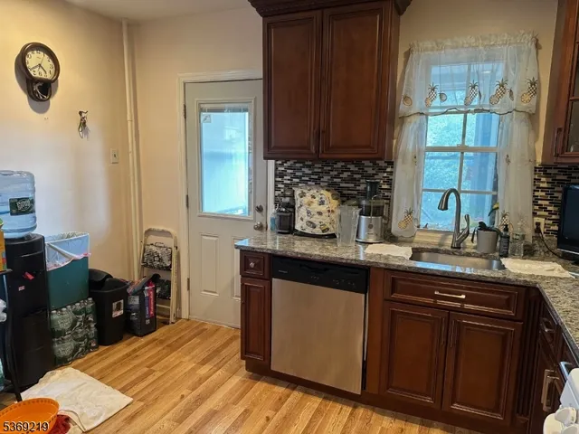 $799,999 | 108 Warren Avenue, Roselle Park, NJ 07204