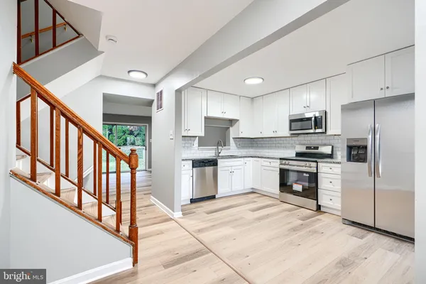 $319,900 | 28 Sandstone Court, Nottingham, MD 21236
