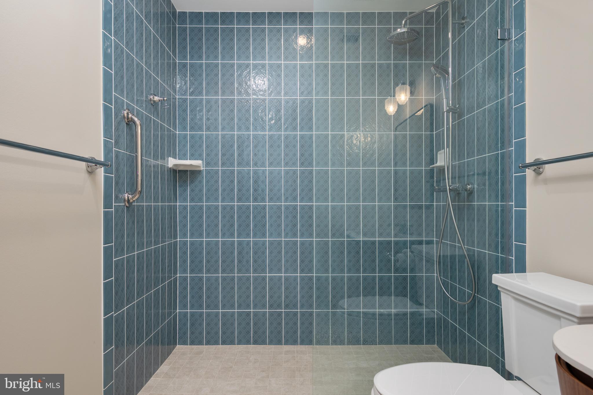 10339 Old Georgetown Road, Unit 201 Bethesda, MD 20814 - Photo 11 of 24