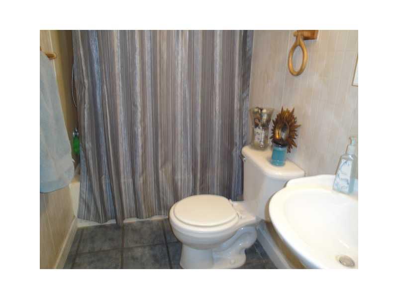 29 Frazee Road Scenery Hill, PA 15360 - Photo 14 of 20 Full Bath.