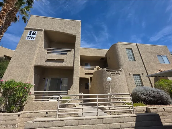 $685 | 2200 Highpointe Drive, Unit 201, Laughlin, NV 89029