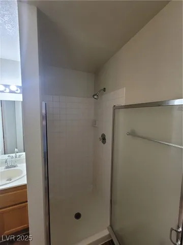 $700 | 2200 Highpointe Drive, Unit 201, Laughlin, NV 89029