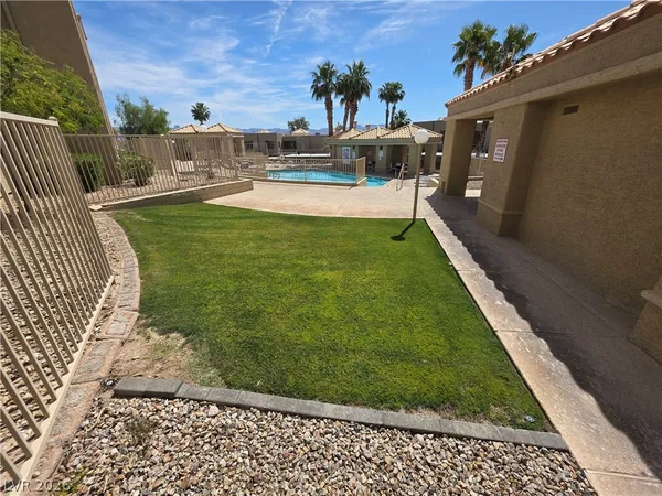 $685 | 2200 Highpointe Drive, Unit 201, Laughlin, NV 89029