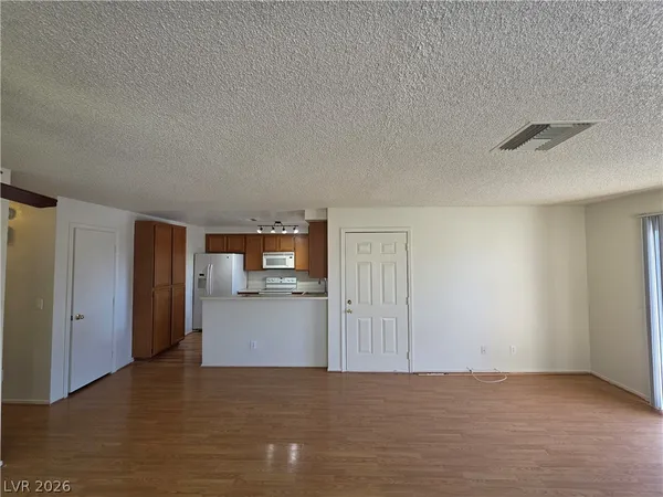 $685 | 2200 Highpointe Drive, Unit 201, Laughlin, NV 89029