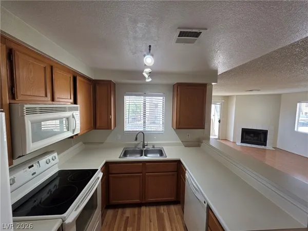 $685 | 2200 Highpointe Drive, Unit 201, Laughlin, NV 89029