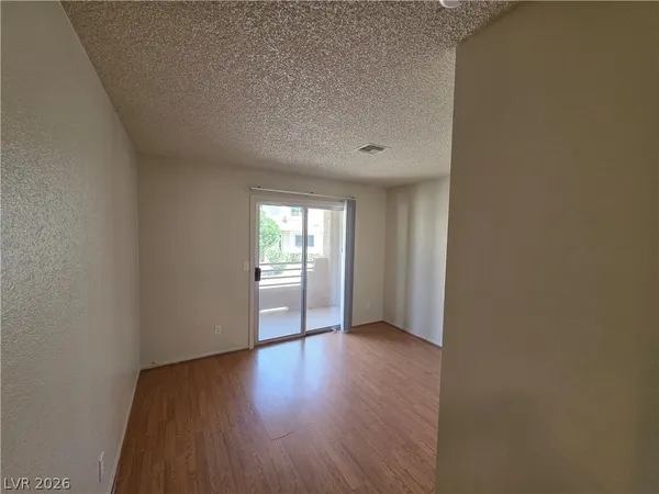 $685 | 2200 Highpointe Drive, Unit 201, Laughlin, NV 89029