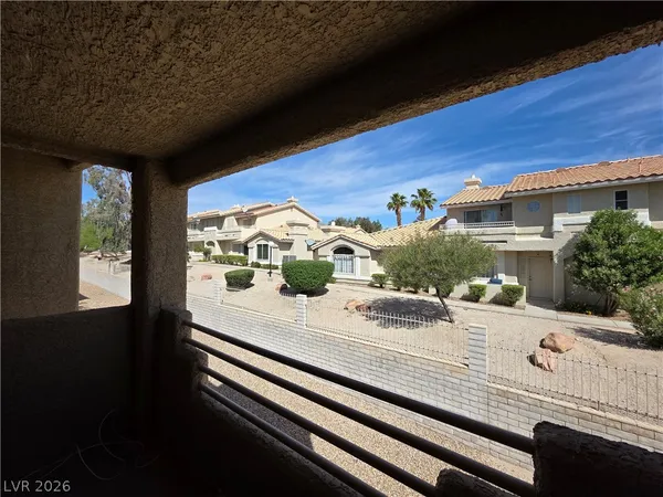 $685 | 2200 Highpointe Drive, Unit 201, Laughlin, NV 89029