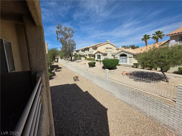 $685 | 2200 Highpointe Drive, Unit 201, Laughlin, NV 89029
