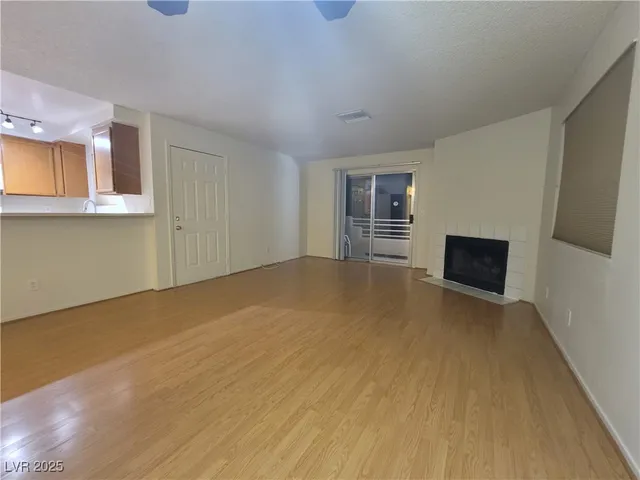 $780 | 2200 Highpointe Drive, Unit 201, Laughlin, NV 89029