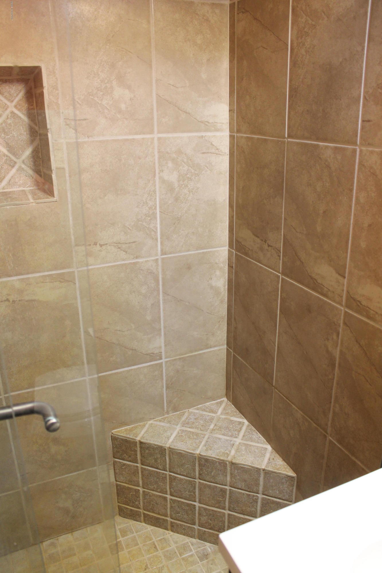 4037 Sterling Street Mims, FL 32754 - Photo 17 of 33 Master shower